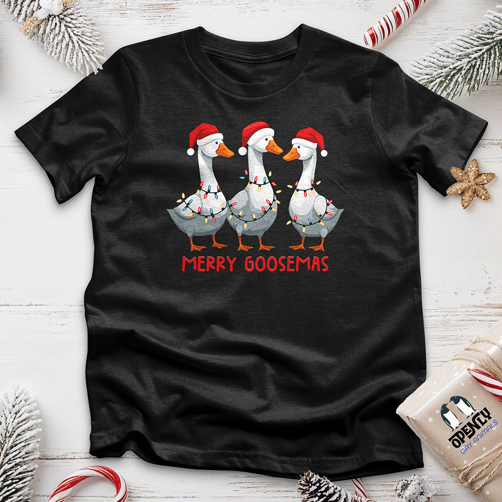 Merry Goosemas Unisex T-Shirt