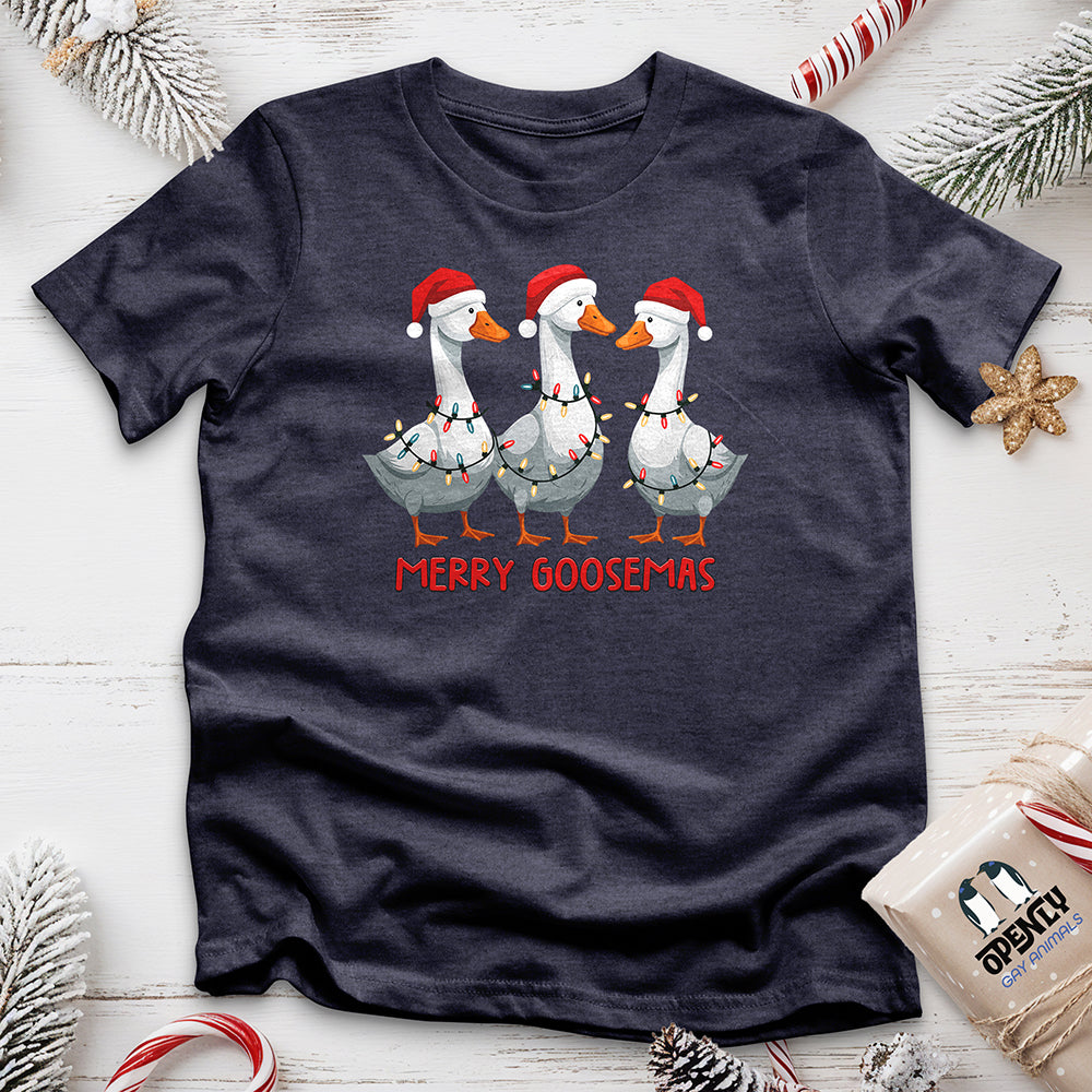 Merry Goosemas Unisex T-Shirt