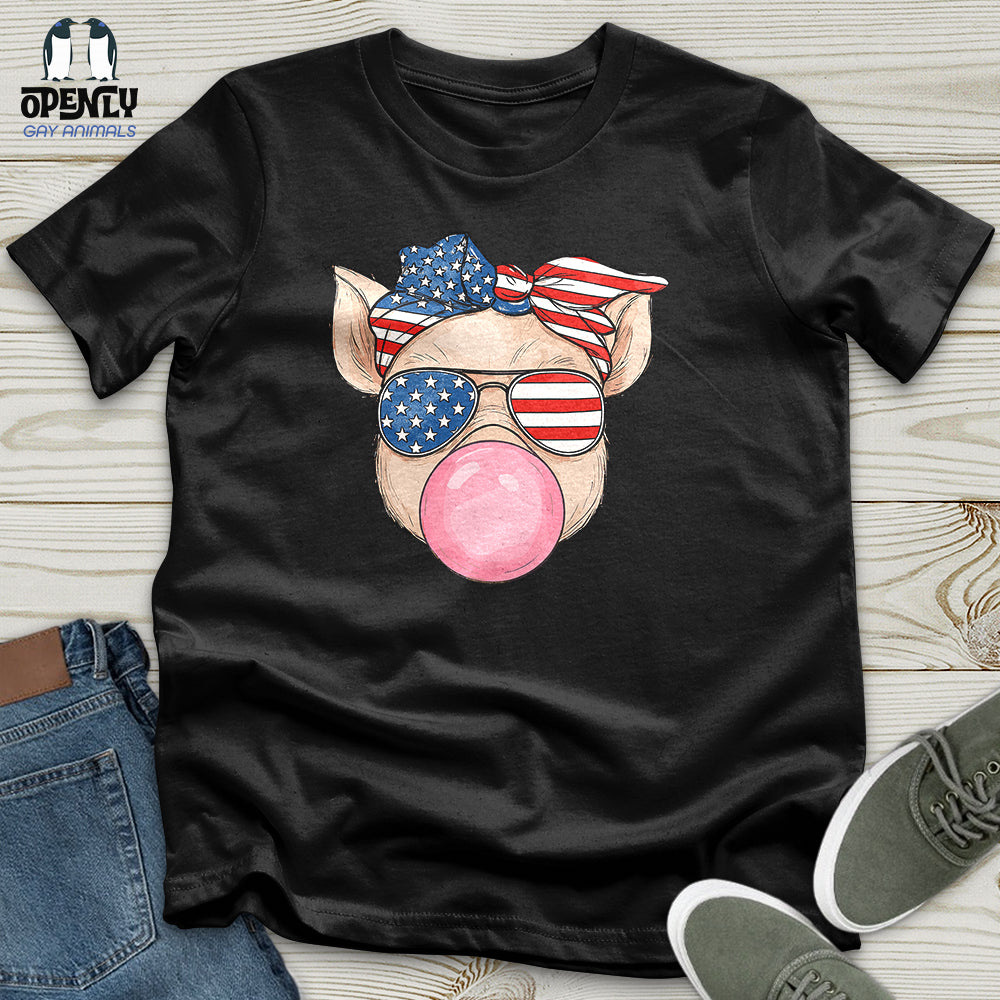 Patriotic Pig Blowing Bubble Gum Unisex T-Shirt