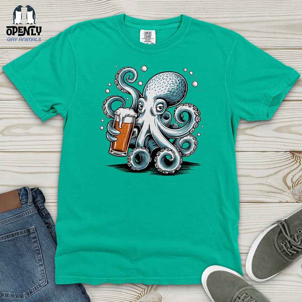 Octopus Holding Beer Glass Heavy Cotton Comfort Colors Tee