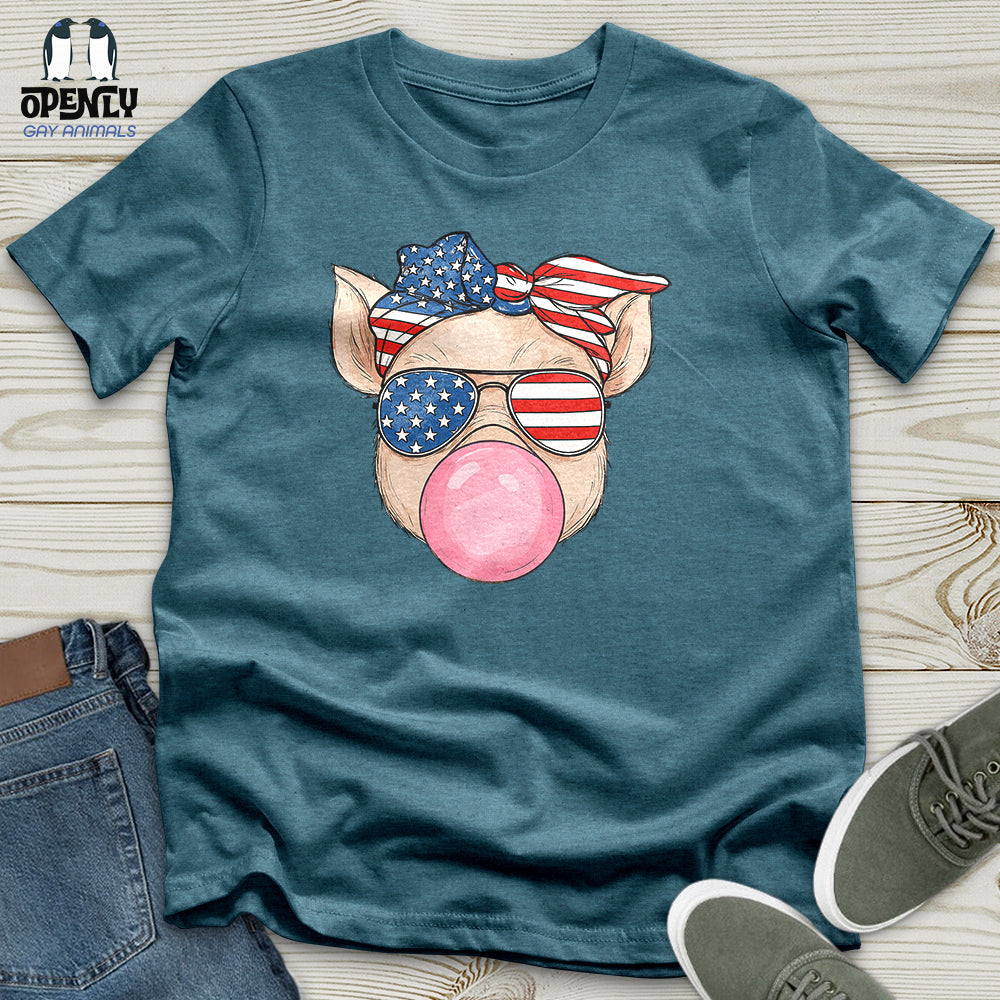 Patriotic Pig Blowing Bubble Gum Unisex T-Shirt