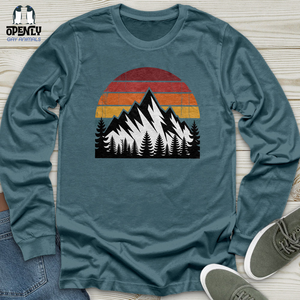Retro Vintage Mountain Unisex Long Sleeve Tee
