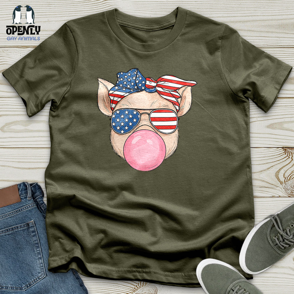 Patriotic Pig Blowing Bubble Gum Unisex T-Shirt