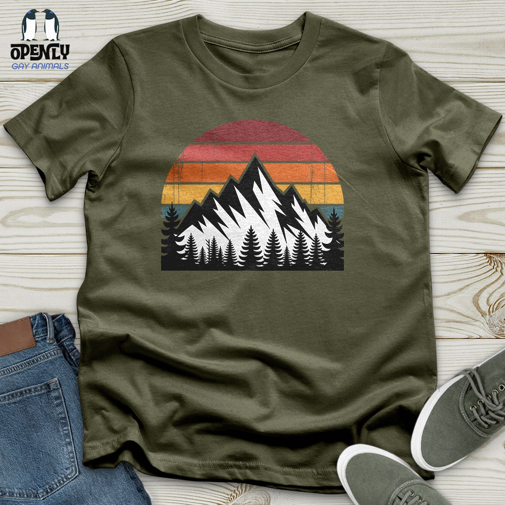 Retro Vintage Mountain Unisex T-Shirt