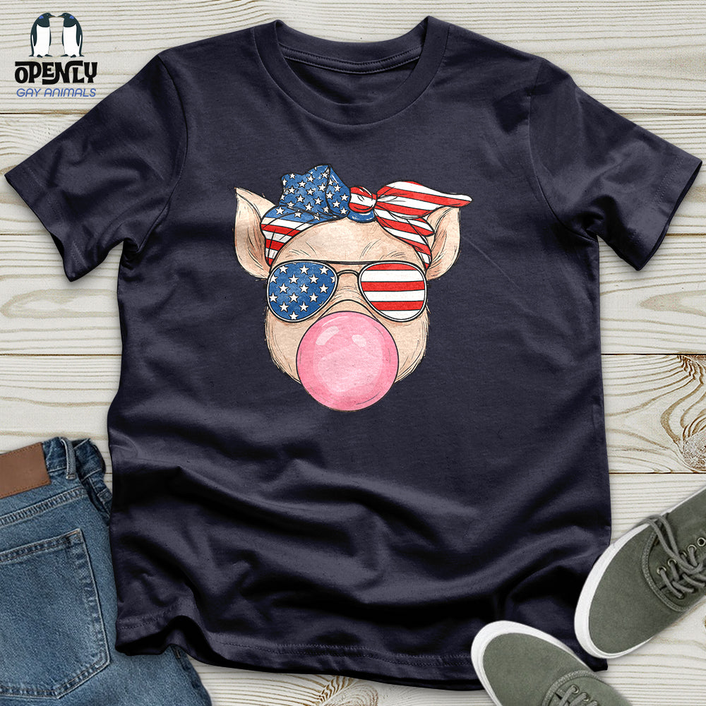 Patriotic Pig Blowing Bubble Gum Unisex T-Shirt