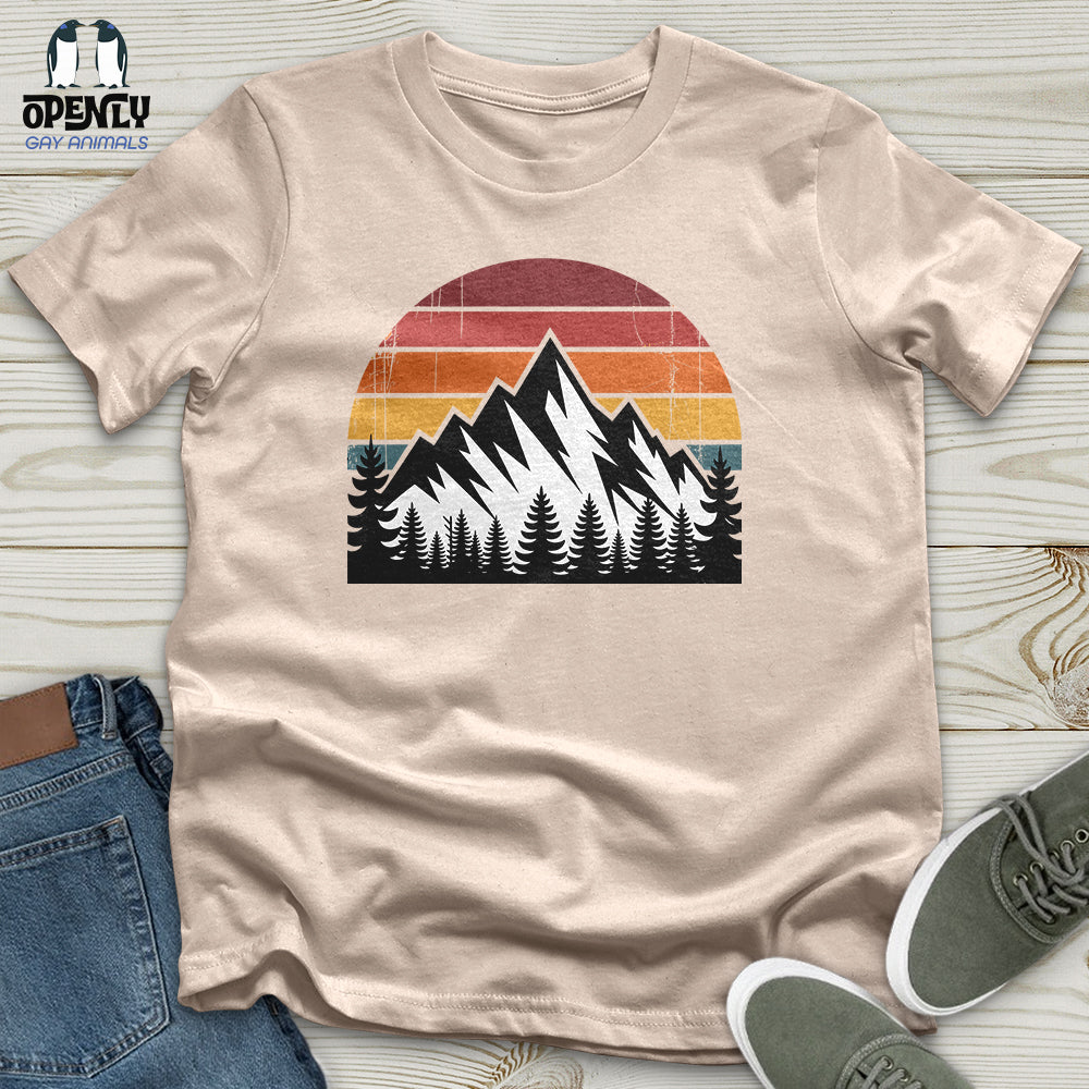 Retro Vintage Mountain Unisex T-Shirt