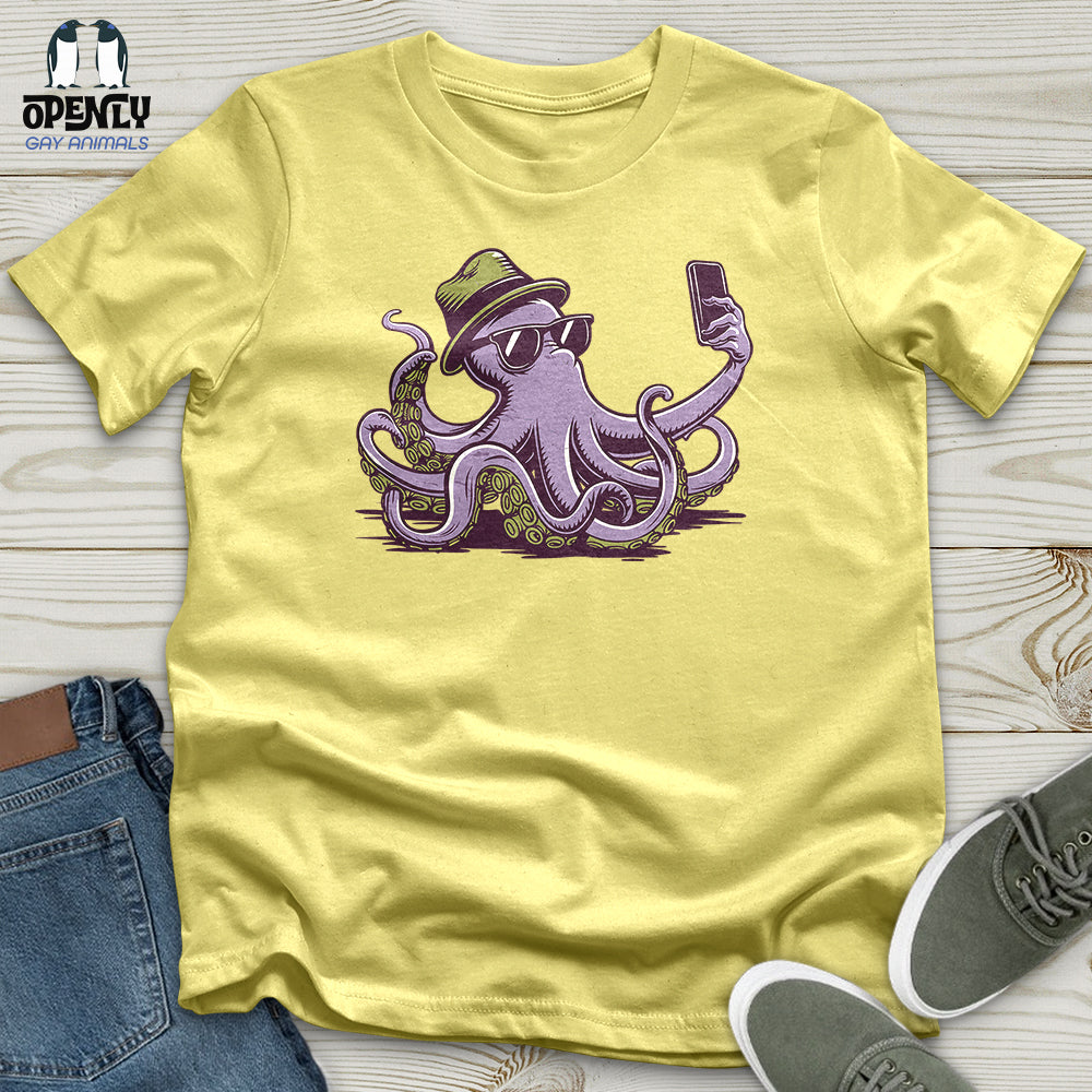 Octopus Takes a Selfie Unisex T-Shirt